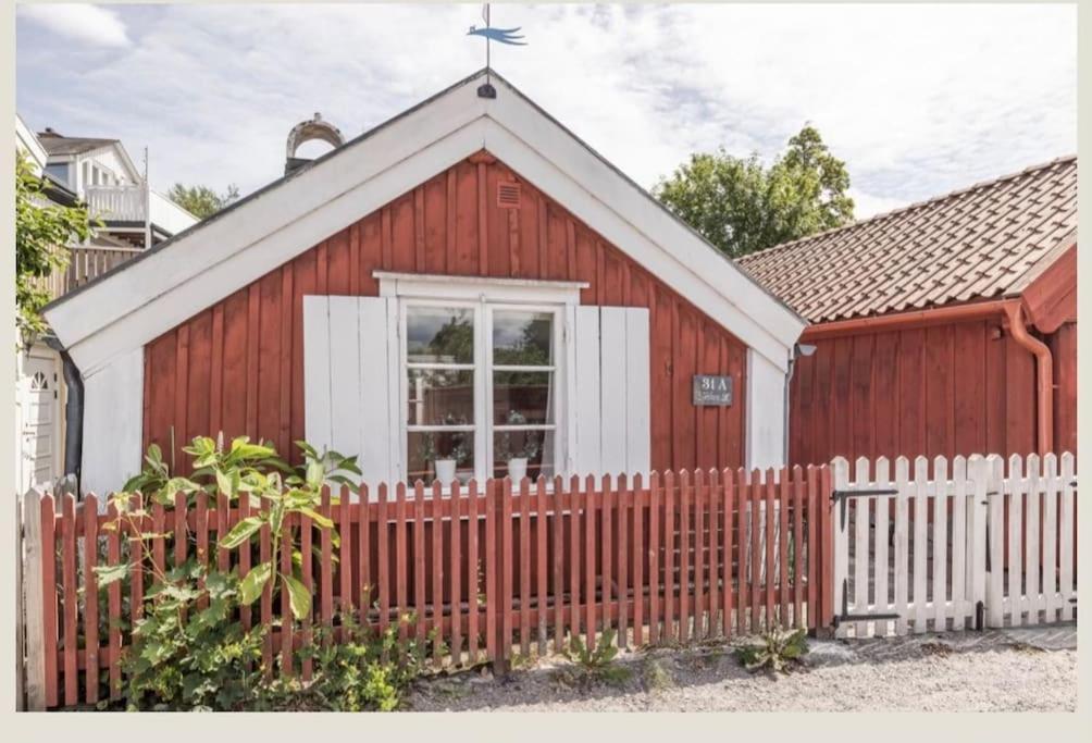 فيلا Historisk Charm I Hjaertat Av Gamla Stan كالمار المظهر الخارجي الصورة